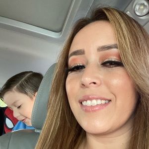 Meet your Posher, Antonia